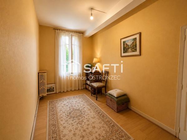 Maison 160 m² avec jardin proche centre-ville