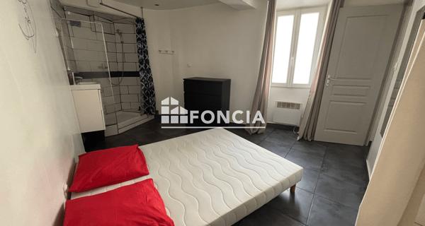 À vendre Appartement 2 pièces 30 m² - Solliès-pont 83210
