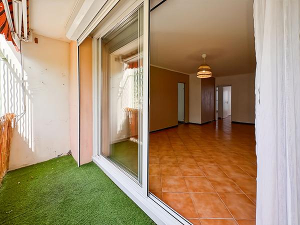 Appartement Marignane 3 pièce(s) 60 m2