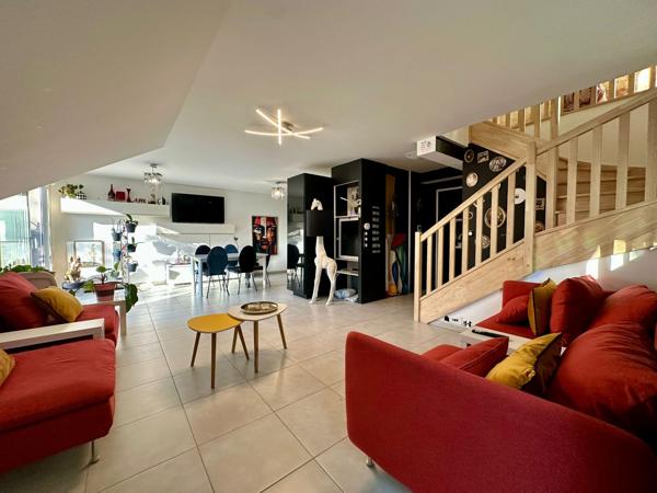 T3 transformable en T4 de 84 m²