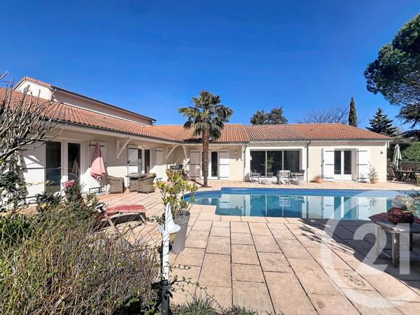 Maison à vendre  8 pièces - 215 m2 COURNON D AUVERGNE - 63