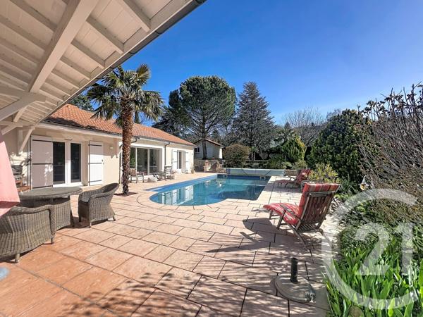 Maison à vendre  8 pièces - 215 m2 COURNON D AUVERGNE - 63