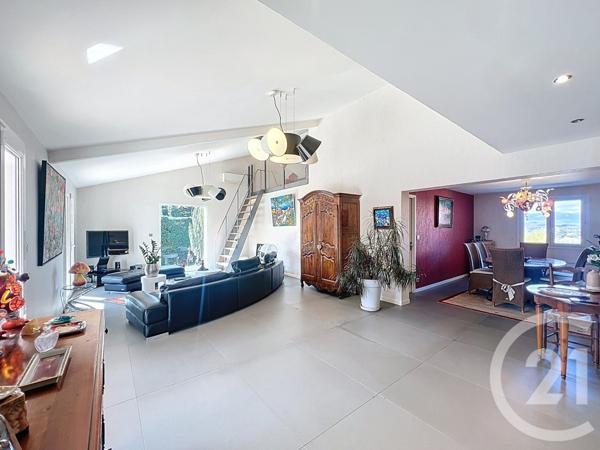 Maison à vendre  8 pièces - 215 m2 COURNON D AUVERGNE - 63