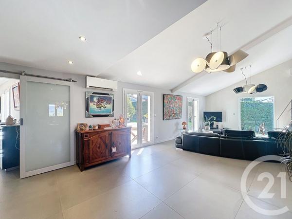 Maison à vendre  8 pièces - 215 m2 COURNON D AUVERGNE - 63