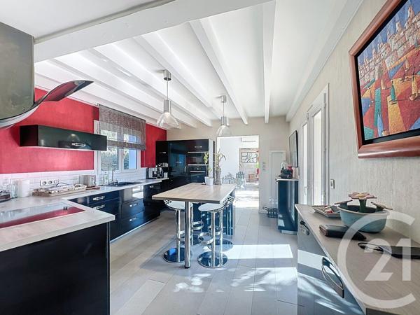 Maison à vendre  8 pièces - 215 m2 COURNON D AUVERGNE - 63