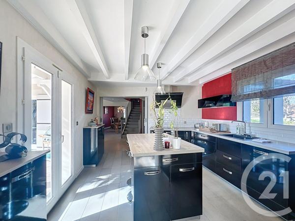 Maison à vendre  8 pièces - 215 m2 COURNON D AUVERGNE - 63