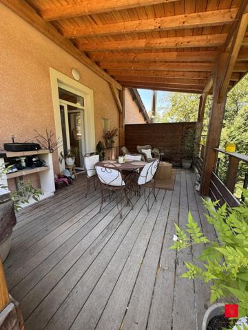 CENTRE LOZANNNE, VILLA DE CHARME MEUBLEE, ENTIEREMENT RENOVEE