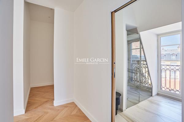 À Vendre - Appartement - Neuilly  Sur Seine - 92200 - Duplex - 4 Chambres