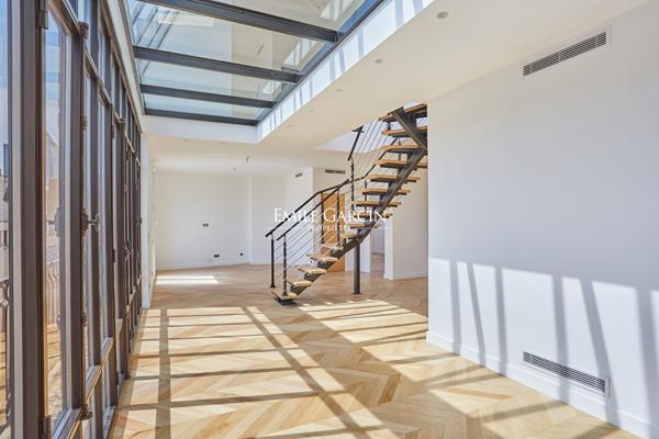 À Vendre - Appartement - Neuilly  Sur Seine - 92200 - Duplex - 4 Chambres