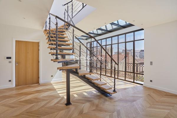 À Vendre - Appartement - Neuilly  Sur Seine - 92200 - Duplex - 4 Chambres