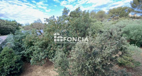Location Appartement 4 pièces 84.86 m² - Villeneuve-lès-avignon 30400