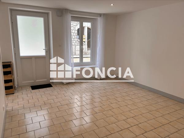 Location Appartement 2 pièces 38.71 m² - 48 RUE BERNARD PALISSY Gien 45500