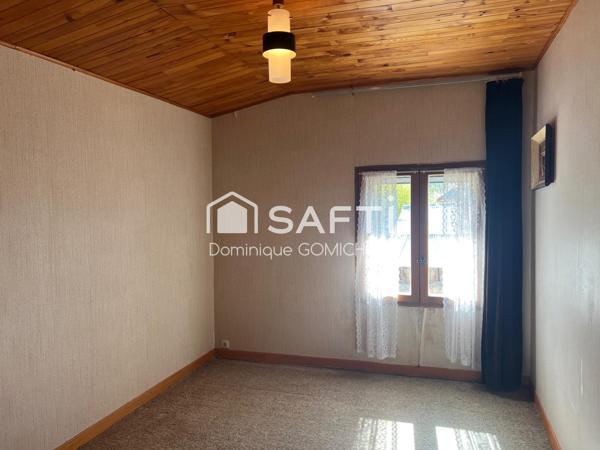Spacieuse maison sur un terrain plat