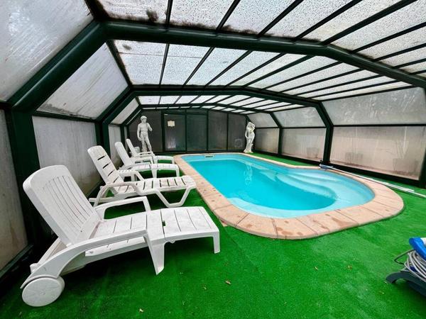 Maison Pontault Combault 7 pièce(s) 153.3 m2