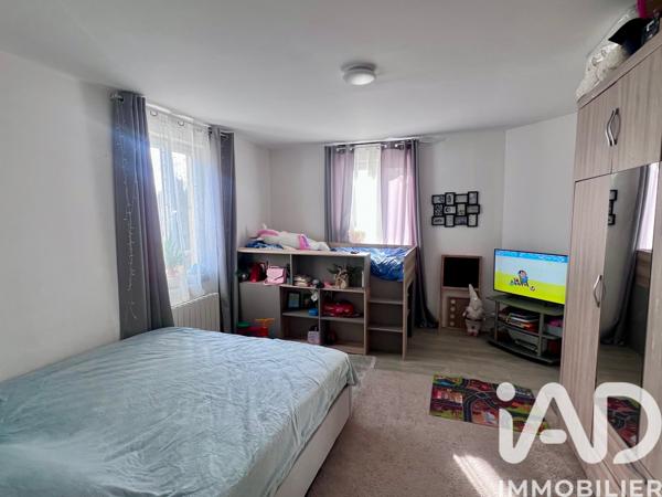 Immeuble à vendre 249 m² Chars