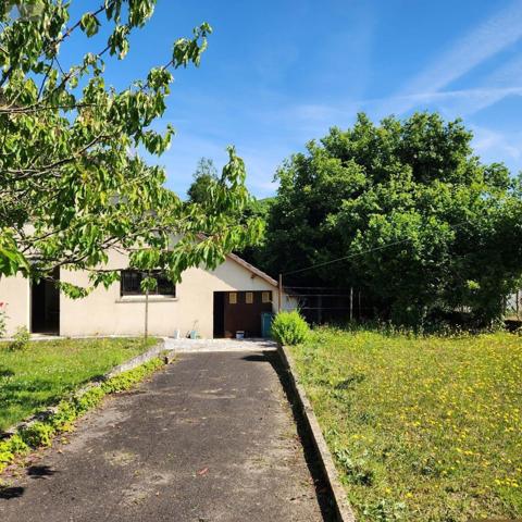 Maison à vendre à La-Ferté-Bernard dans la Sarthe (72400), ref : 72085-2156