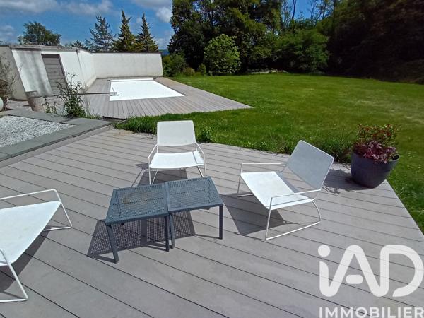 Maison à vendre 9 pièces 446,3 m² Besançon