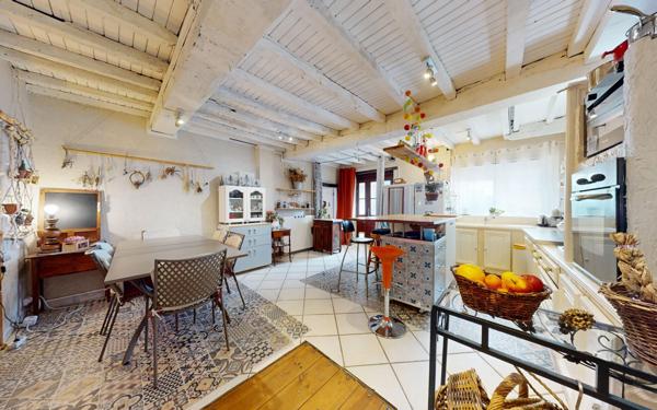 Maison à vendre    6 pièces • 169,25 m2 Satolas-et-Bonce