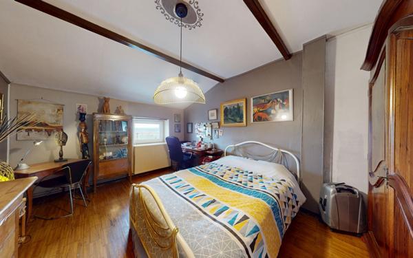 Maison à vendre    6 pièces • 169,25 m2 Satolas-et-Bonce