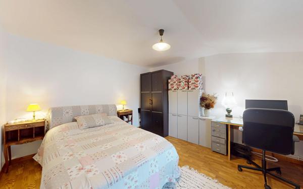 Maison à vendre    6 pièces • 169,25 m2 Satolas-et-Bonce