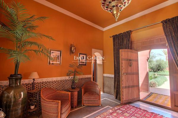 Superbe propriété à vendre sur la route d'Amizmiz à Marrakech