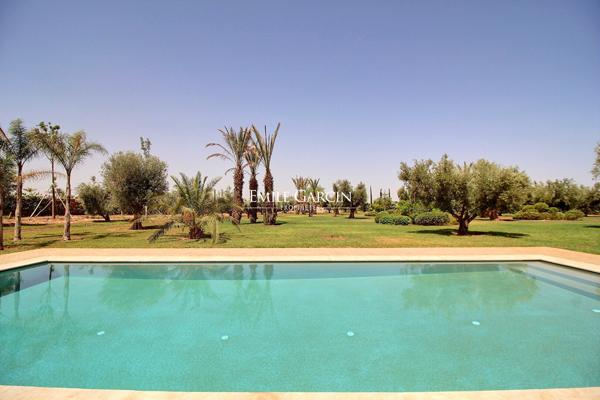 Superbe propriété à vendre sur la route d'Amizmiz à Marrakech