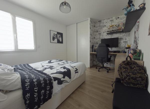 Maison récente vendue louée – Investissement locatif sécurisé