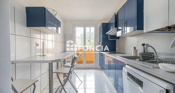 À vendre Appartement 4 pièces 87 m² - Aix-en-provence 13090