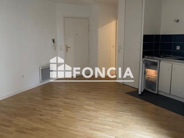 Location Studio 30.75 m² - 36 AVENUE LEON BLUM Le Plessis Robinson 92350