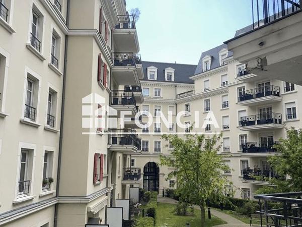 Location Studio 30.75 m² - 36 AVENUE LEON BLUM Le Plessis Robinson 92350