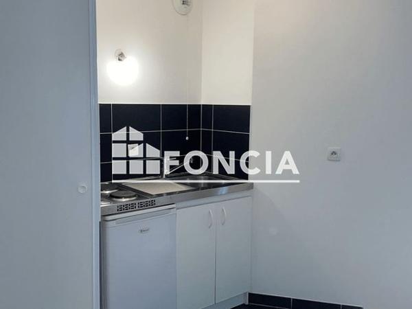 Location Studio 30.75 m² - 36 AVENUE LEON BLUM Le Plessis Robinson 92350