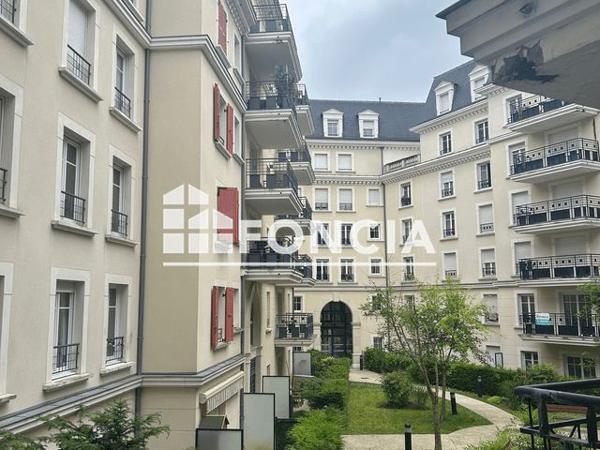 Location Studio 30.75 m² - 36 AVENUE LEON BLUM Le Plessis Robinson 92350