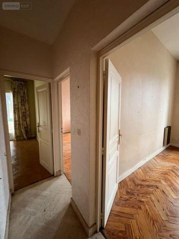 Echoppe à vendre à Bègles en Gironde (33130), ref : 022/1213   
Mairie