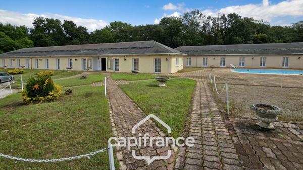 EN BOURGOGNE, FONDS DE COMMERCE ET MURS HOTEL RESTAURANT