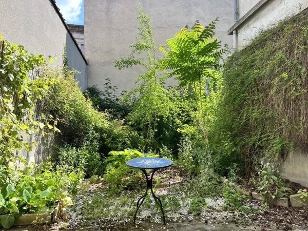 Appartement avec charme de l'ancien à finir de rénover