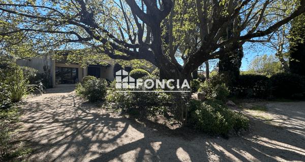 À vendre Maison 7 pièces 255 m² - Avignon 84140