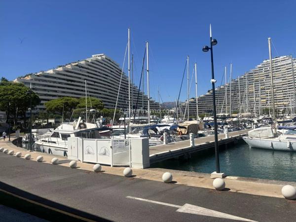 Location                                                      Appartement
                        
                     1 pièces                      16 m2                     à Villeneuve-Loubet