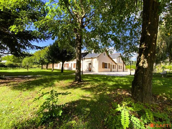 Trés beau potentiel , beaux volumes et au calme