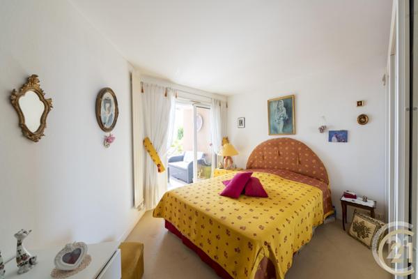 Appartement F2 à vendre  2 pièces - 61,78 m2 MANDELIEU LA NAPOULE - 06