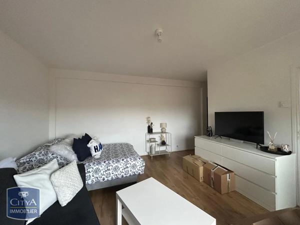 Appartement à louer 1 pièce 27.89m² Montauban (82000)
