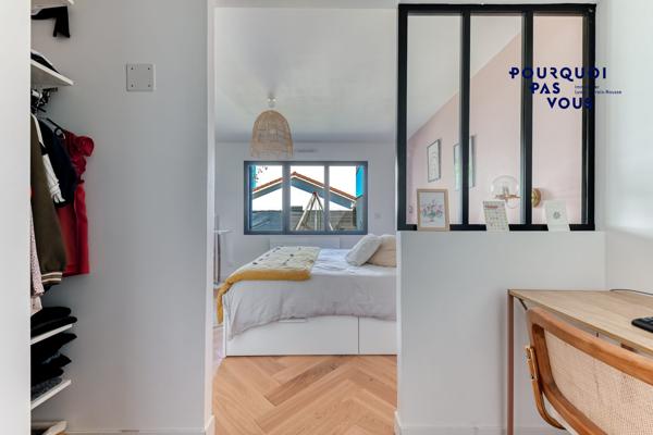 Maison familiale avec piscine et garage à Genas