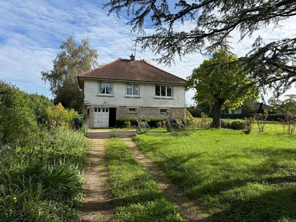 Maison Saint Marcel 5 pièce(s) sur environ 83 m2 habitable sur environ 1200m² de terrain -10000 primo accédant et couple de moins de 30  ans