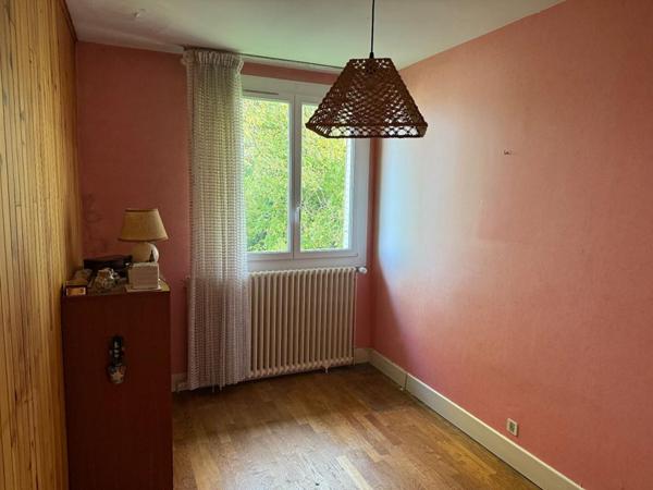 Maison Saint Marcel 5 pièce(s) sur environ 83 m2 habitable sur environ 1200m² de terrain -10000 primo accédant et couple de moins de 30  ans