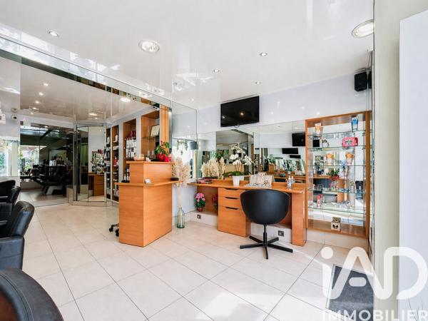 Esthétique, Coiffure​ à vendre 41 m² Bougival