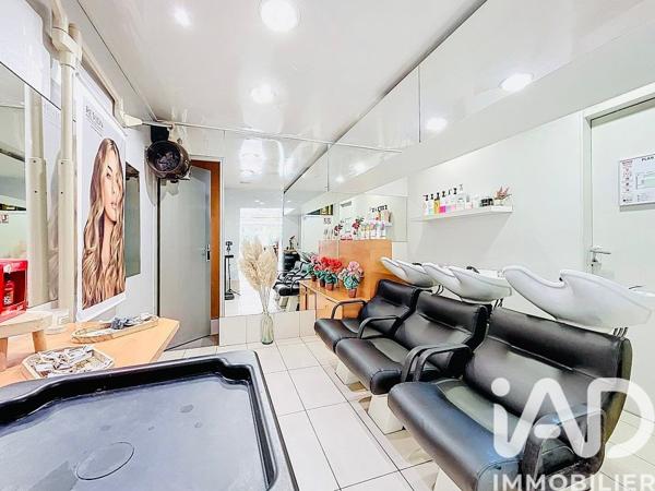 Esthétique, Coiffure​ à vendre 41 m² Bougival