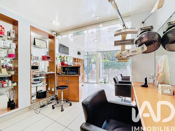 Esthétique, Coiffure​ à vendre 41 m² Bougival