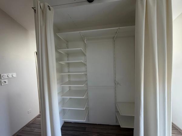 Maison Castor totalement rénovée (DPE C) de 5 pièces avec piscine et garage dans quartier prisé de MONT DE MARSAN (40)