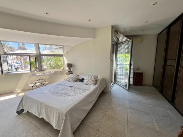 Appartement à vendre 4 pièces LA CIOTAT (13)