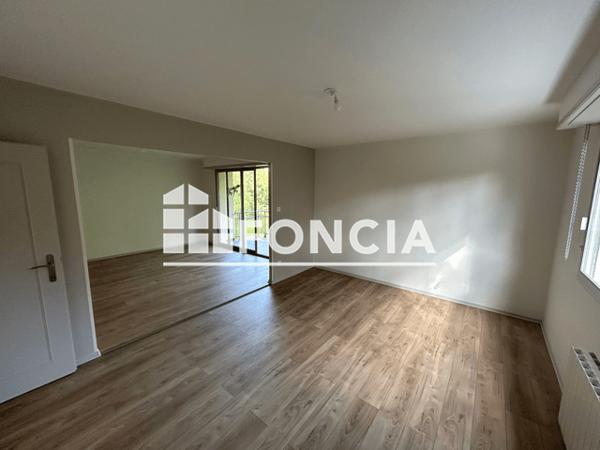 Location Appartement 3 pièces 99.78 m² - 32 SENTIER DE L'AUBEPINE Strasbourg 67000