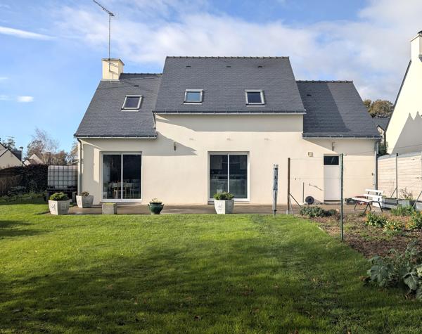 44410 HERBIGNAC- Maison  Familiale 4 chambres -dont 1 au rdc- terrain clos- garage